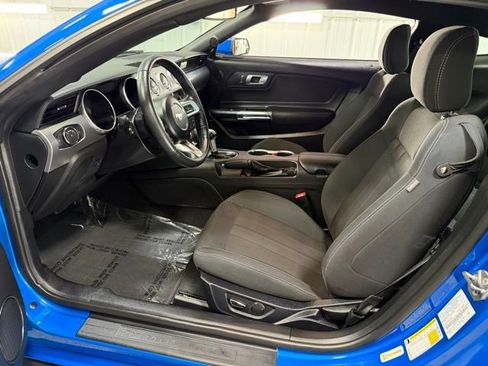 Used 2019 Ford Mustang Coupe w/ Equipment Group 101A RWD image 11