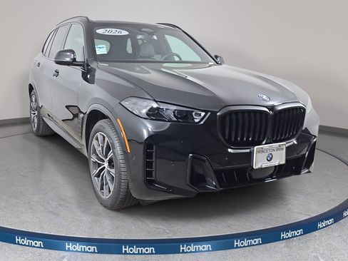 Used 2026 BMW X5 xDrive50e w/ M Sport Package AWD/4WD image 4