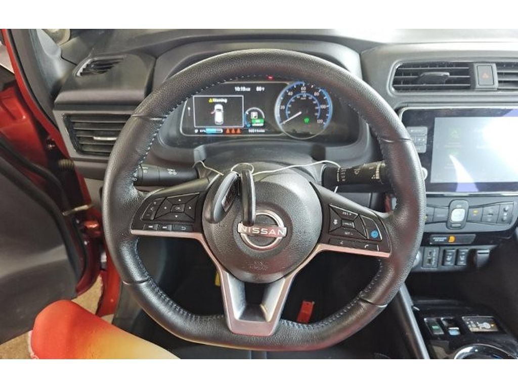 Used 2025 Nissan Leaf SV Plus FWD image 7