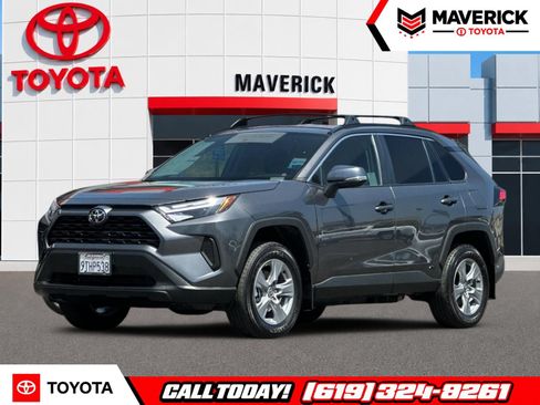 Used 2025 Toyota RAV4 LE AWD/4WD image 1
