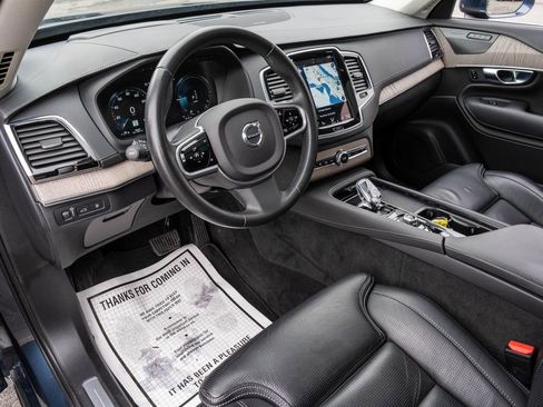Used 2021 Volvo XC90 T8 Inscription image 16