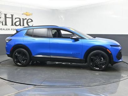 Used 2025 Chevrolet Equinox EV RS w/ Active Safety Package 3