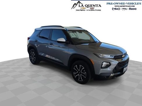 Used 2023 Chevrolet TrailBlazer ACTIV w/ Convenience Package FWD image 2