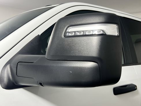 Used 2024 RAM 3500 Big Horn image 12