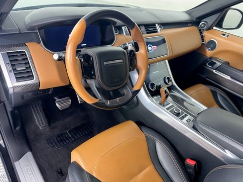Used 2022 Land Rover Range Rover Sport SVR AWD/4WD image 4