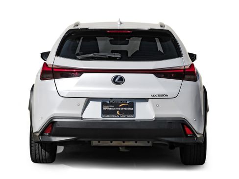 Used 2021 Lexus UX 250h w/ Premium Package image 8