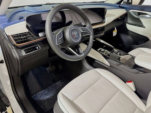 New 2026 Buick Envision Avenir image 5