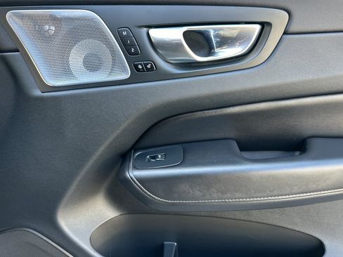 Certified 2023 Volvo XC60 T8 Ultimate AWD/4WD image 20