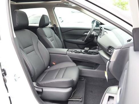 New 2026 Nissan Rogue SV AWD/4WD image 26
