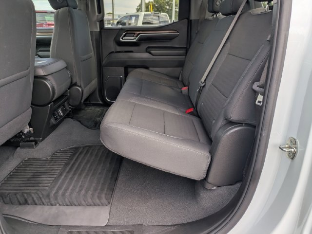Used 2024 Chevrolet Silverado 1500 LT AWD/4WD image 27