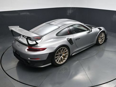 Used 2018 Porsche 911 GT2 RS RWD image 18