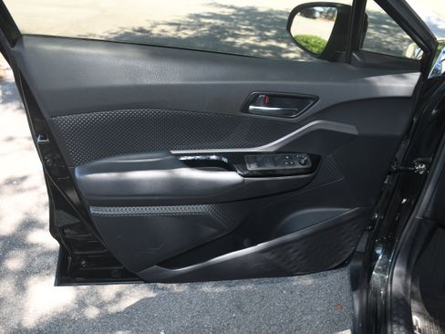 Used 2022 Toyota C-HR Nightshade FWD image 9