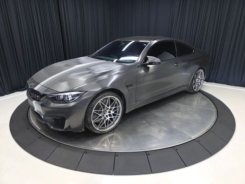 Used 2019 BMW M4 Coupe w/ Competition Package RWD image 10