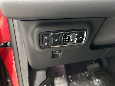 New 2026 Lincoln Nautilus Reserve AWD/4WD image 13