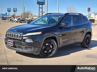 Used 2016 Jeep Cherokee Sport video 1