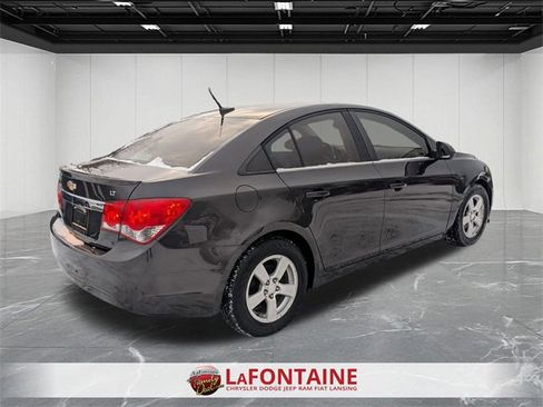 Used 2013 Chevrolet Cruze LT w/ Spring Special Edition image 5