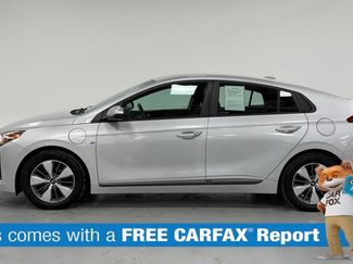 Used 2019 Hyundai Ioniq Plug-In Hybrid video 2