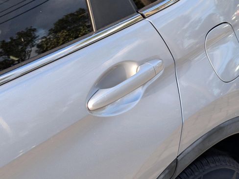 Used 2012 Honda CR-V EX-L image 18