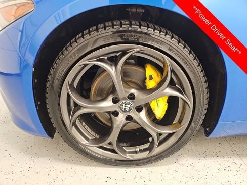 Used 2021 Alfa Romeo Giulia Ti Sport AWD/4WD image 9
