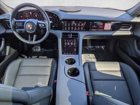 Used 2024 Porsche Taycan image 21