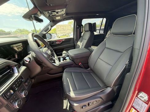 New 2026 GMC Yukon XL Elevation w/ Elevation Premium Package AWD/4WD image 7