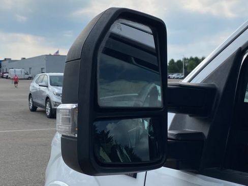 Used 2018 Ford F150 XLT w/ Equipment Group 302A Luxury AWD/4WD image 6