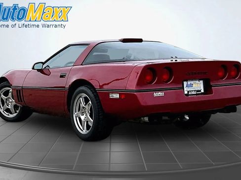 Used 1990 Chevrolet Corvette Coupe RWD image 4