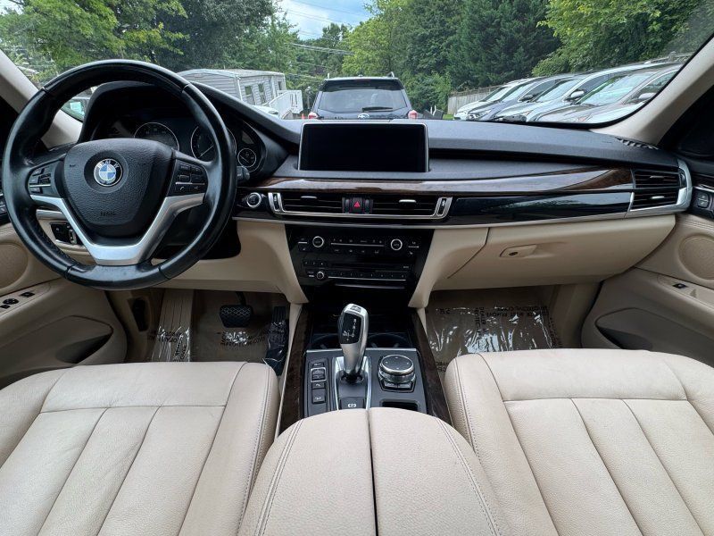 Used 2015 BMW X5 xDrive35i AWD/4WD image 14