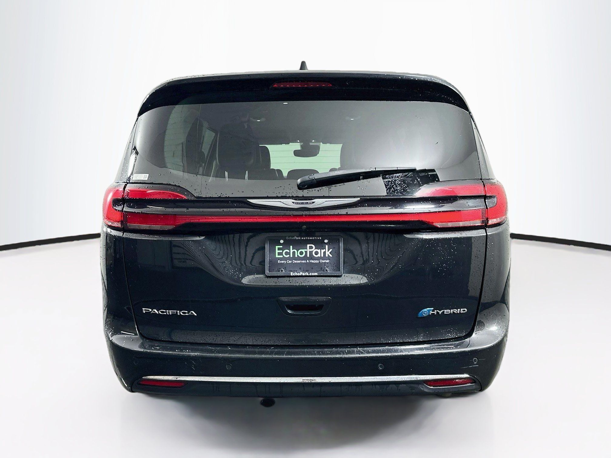 Used 2023 Chrysler Pacifica Touring-L FWD image 7