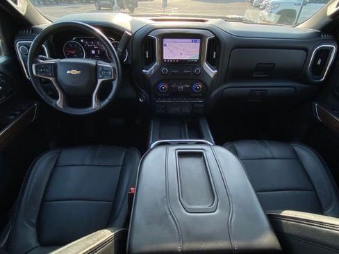 Used 2020 Chevrolet Silverado 2500 High Country w/ Technology Package AWD/4WD image 27