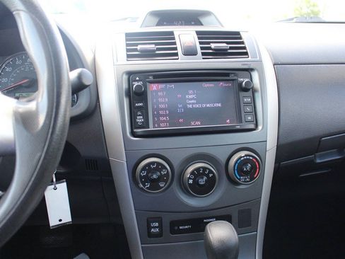 Used 2013 Toyota Corolla S w/ Premium Pkg FWD image 10