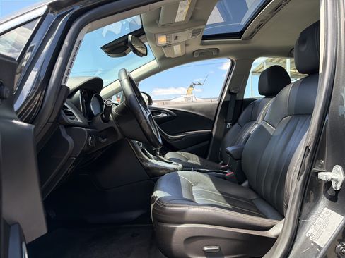 Used 2014 Buick Verano Leather FWD image 9