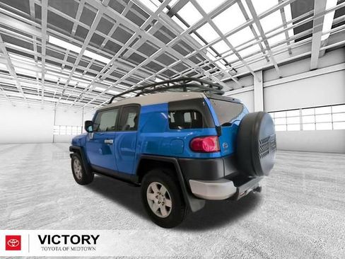 Used 2007 Toyota FJ Cruiser 4WD image 9