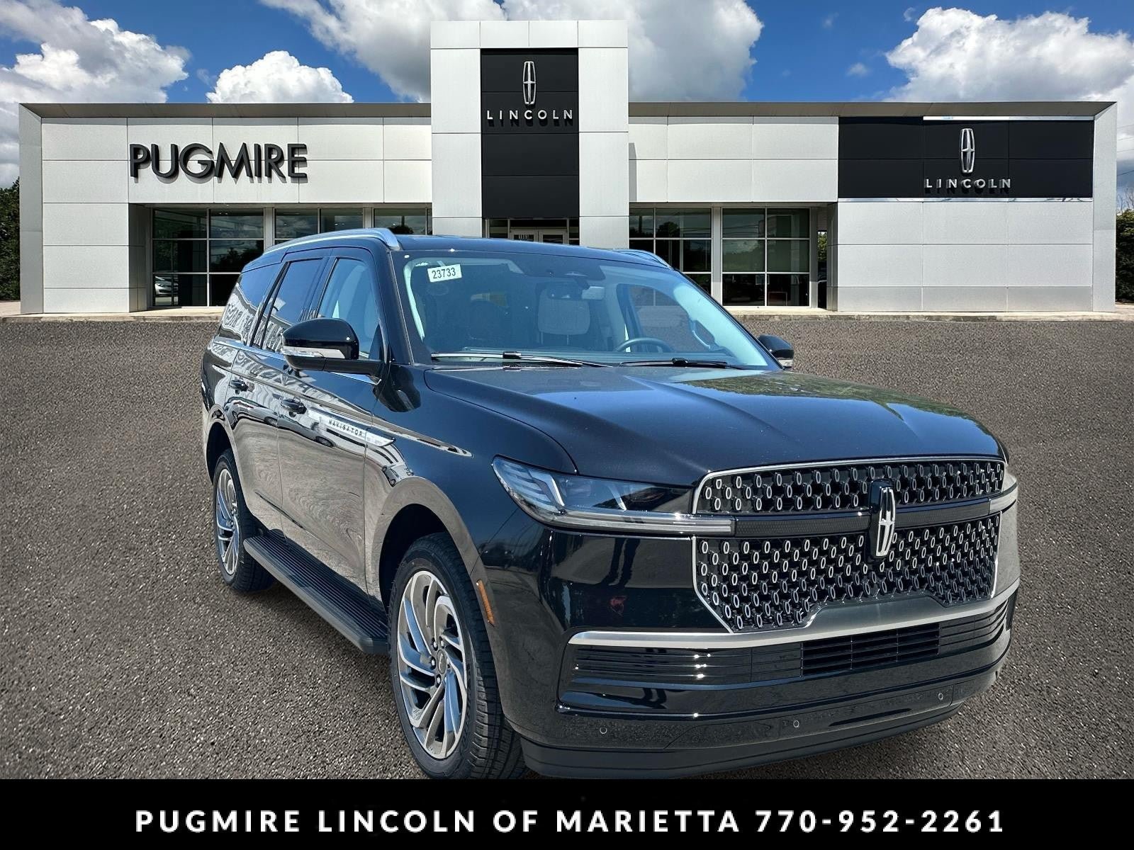 New 2026 Lincoln Navigator Premiere AWD/4WD image 1
