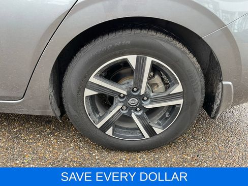 Used 2024 Nissan Sentra SV FWD image 22