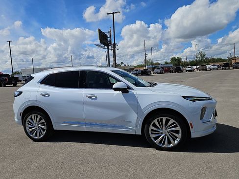 New 2026 Buick Envision Avenir AWD/4WD image 6
