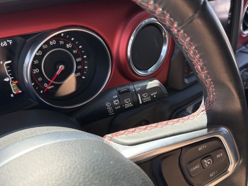 Used 2018 Jeep Wrangler Unlimited Rubicon AWD/4WD image 20