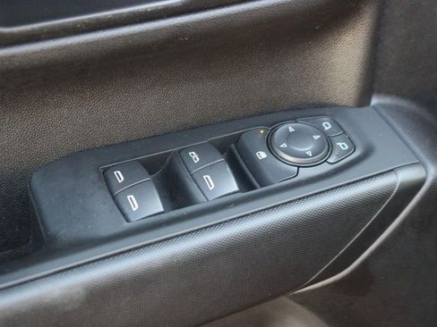 Used 2025 Chevrolet Silverado 1500 Custom w/ Turbomax Blackout Package AWD/4WD image 16