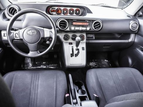 Used 2009 Scion xB image 16