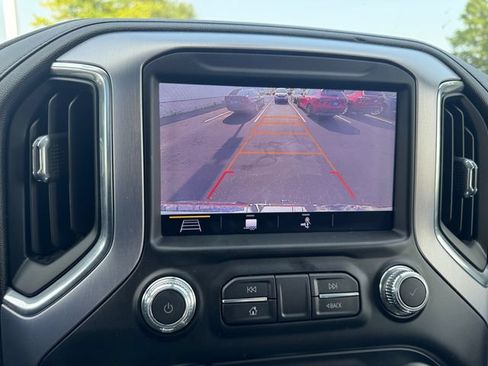 Used 2019 GMC Sierra 1500 SLT w/ SLT Premium Package AWD/4WD image 22