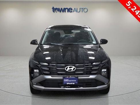 Used 2025 Hyundai Tucson SE image 6