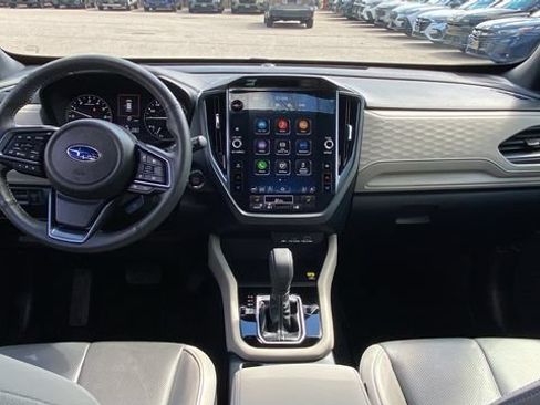 Used 2025 Subaru Forester Limited AWD/4WD image 14