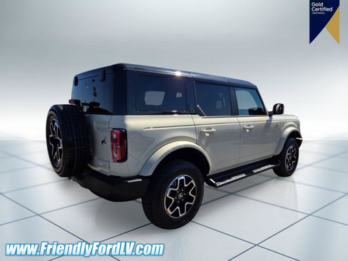 Certified 2025 Ford Bronco Outer Banks AWD/4WD image 6