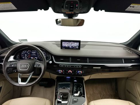 Used 2018 Audi Q7 3.0T Premium Plus AWD/4WD image 23