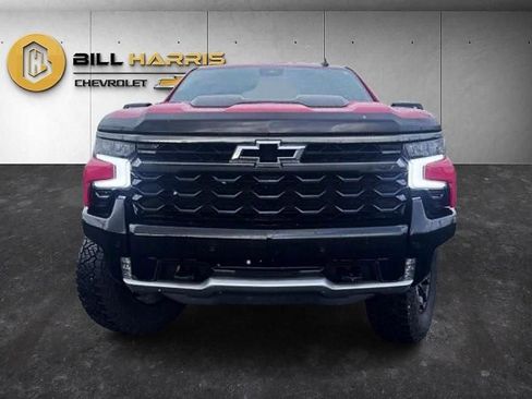 Used 2025 Chevrolet Silverado 1500 ZR2 w/ Dark Appearance Package image 7