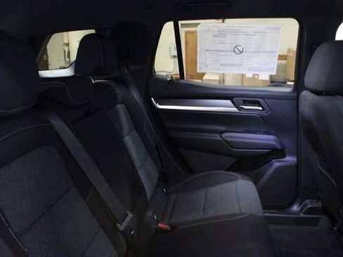 New 2026 GMC Terrain Elevation FWD image 12