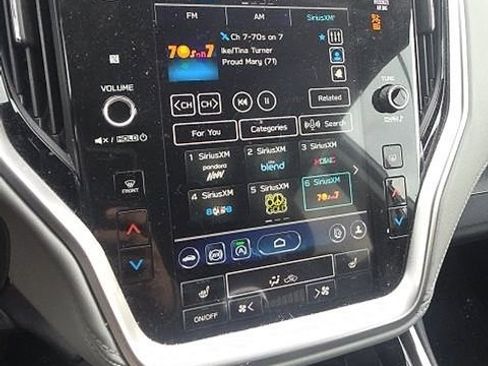 Used 2023 Subaru Outback Premium w/ Popular Package #1 image 10