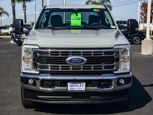 Used 2025 Ford F250 XLT image 2