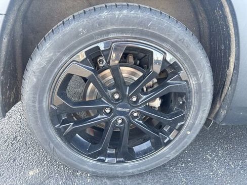 Used 2021 GMC Terrain SLT w/ Elevation Edition FWD image 29