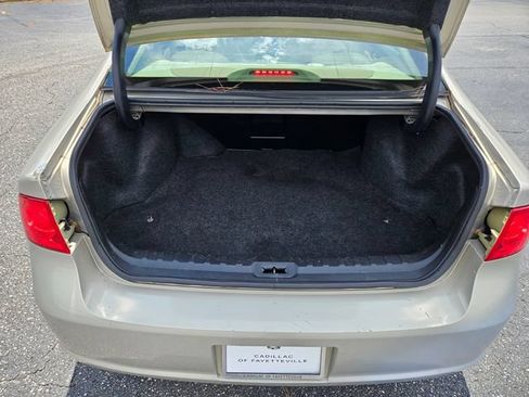 Used 2008 Buick Lucerne CX FWD image 18